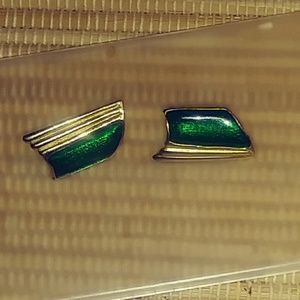 Earrings ~ Pierced ~ Green * Costume Jewelry